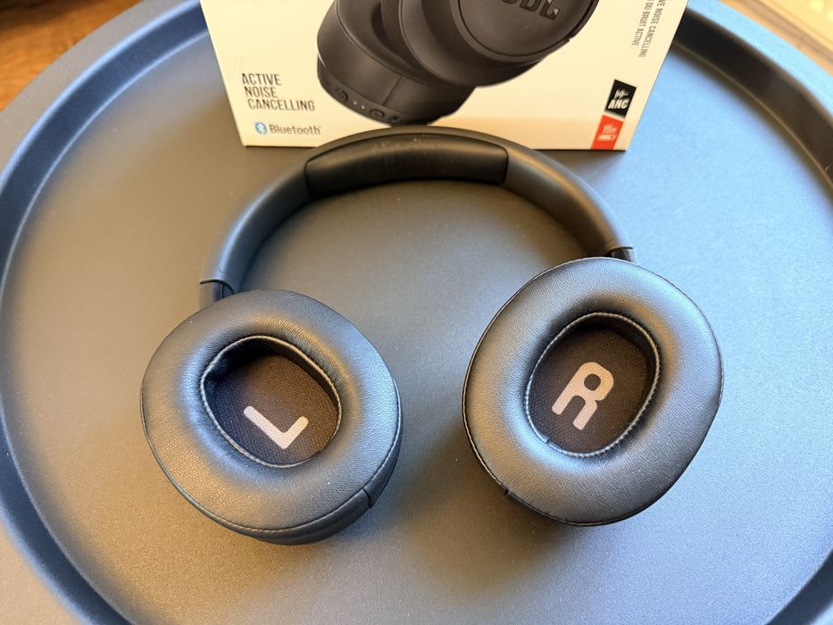 Навушники JBL 750 BTNC стан 9/10