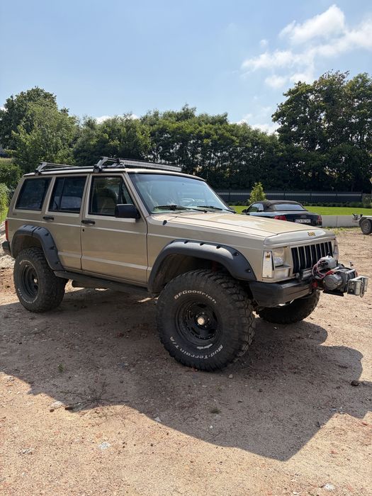 Jeep Cherokee XJ