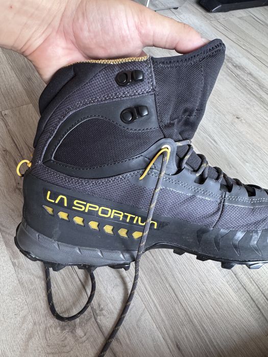 La Sportiva TXS GTX (Carbon/Bamboo) – Rozmiar 43 | Stan IDEALNY, jak nowe!