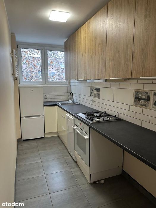 2 Pokojowe, niezależna kuchnia, parking, bezpośrednio