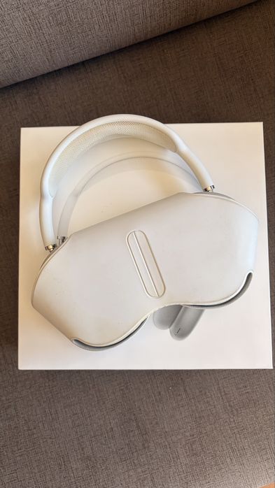 AirPods Max  2022