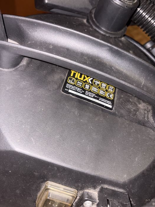 Aspirador de sólidos e líquidos FLUX