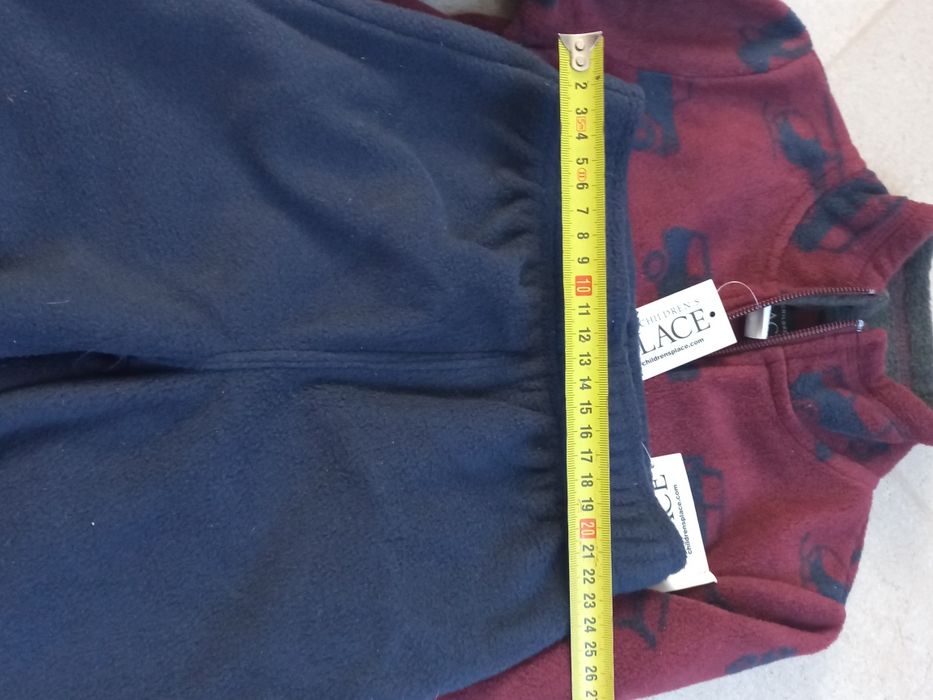 Новий флісовий дитячий костюм carters 89см 3 роки теплий