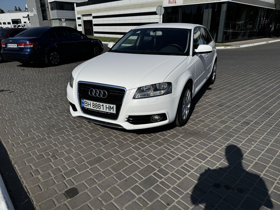 Продам ауди а3 2012