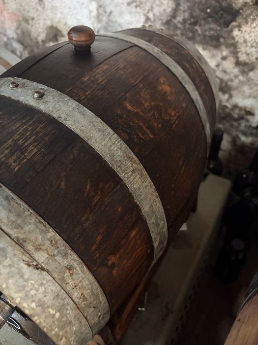 Vendo pipo de 16 litros (vinho do Porto)