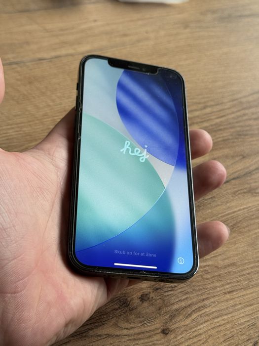 iPhone 12 pro 128gb od nowości w jednych rekach