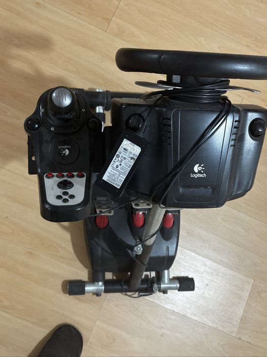 volante logitech g27 completo sem o suporte