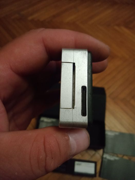 Эксклюзивный мобильный телефон PORSCHE DESIGN P9521