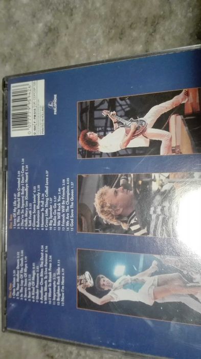 Queen Live at Wembley