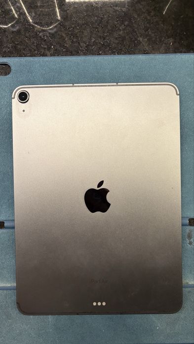 iPad AIR 5 64gb WiFi + 5G