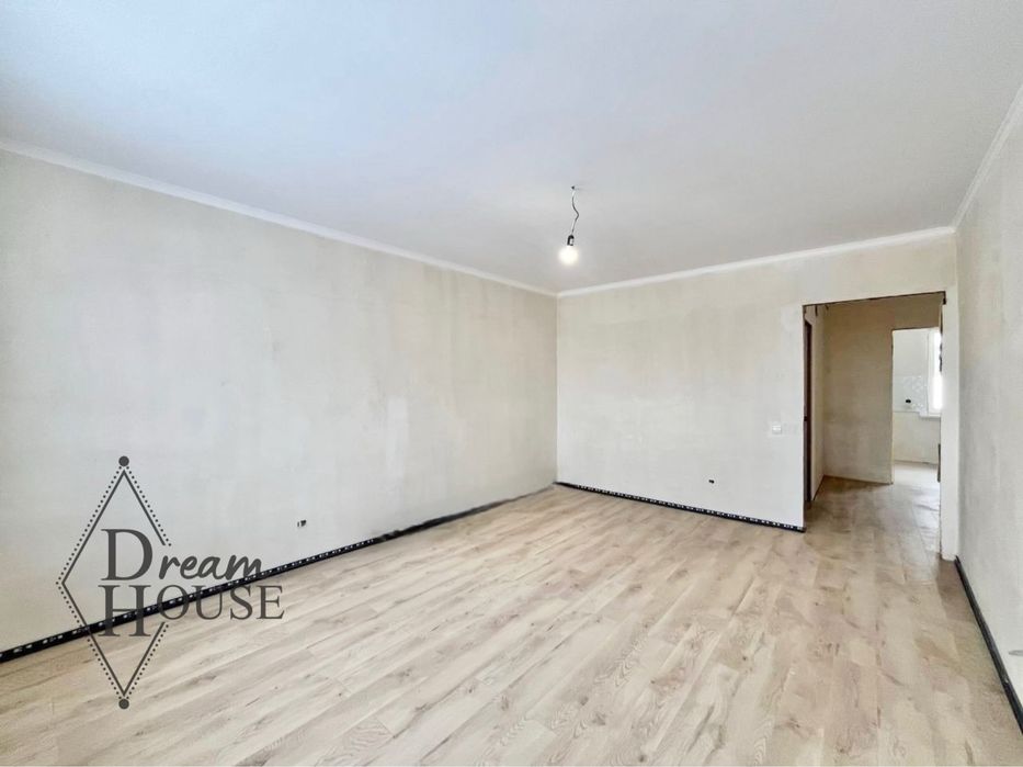 Продаж 2 кімнатної квартири