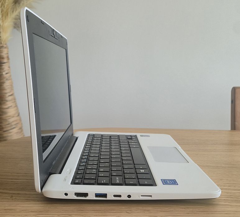 PC intel / SSD 128GB/ 4 GB DDR4