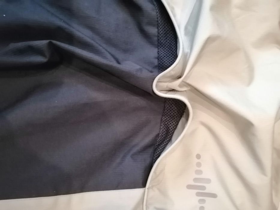 Kurtka trekingowa Adidas rozm. L/XL.