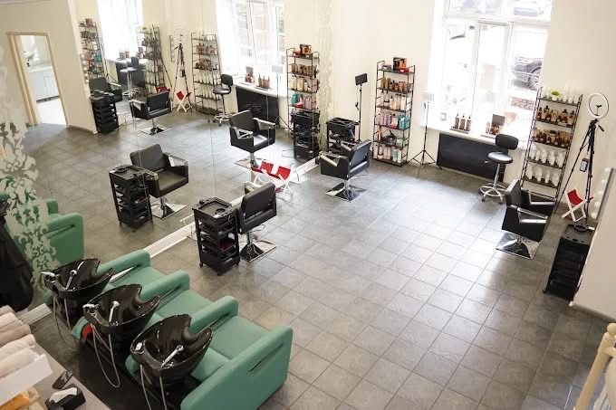 Оренда перукарського крісла