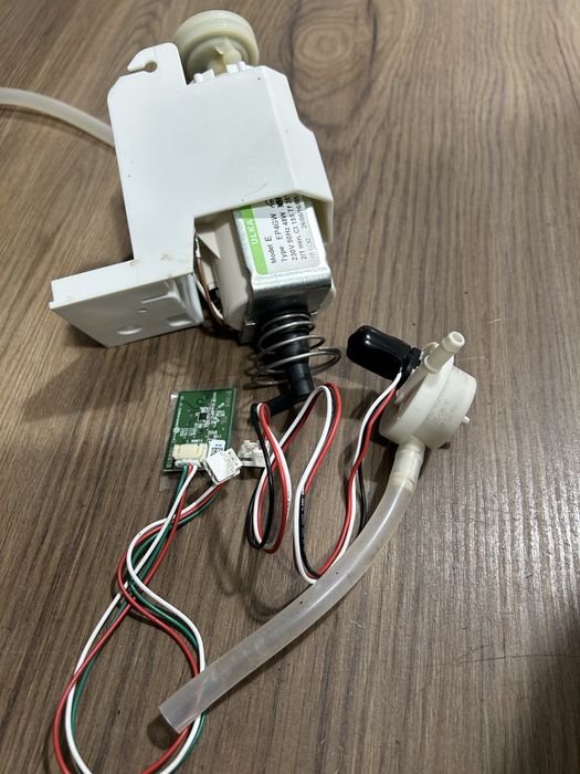 Siemens eq6 pompa przepływomierz
