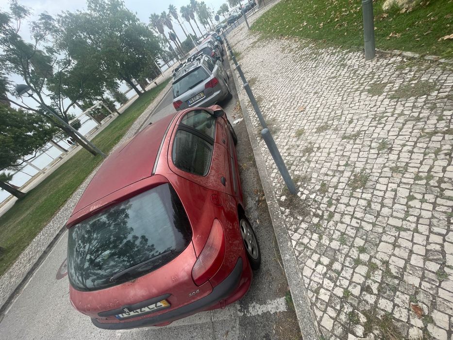 Peugeot 206 1.9 D (5 Portas) – Motor de Guerra – Económico – 800€ — photo 5