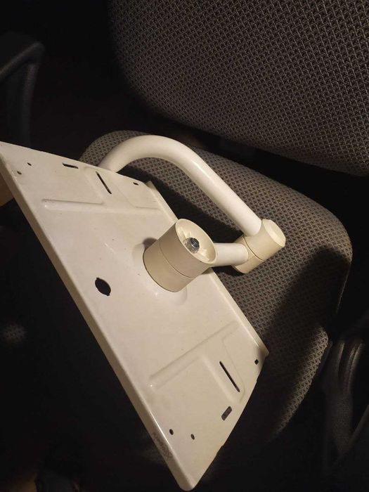 Кронштейн для телевізора б/в