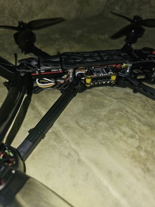 Фпв дрон 7 fpv новий