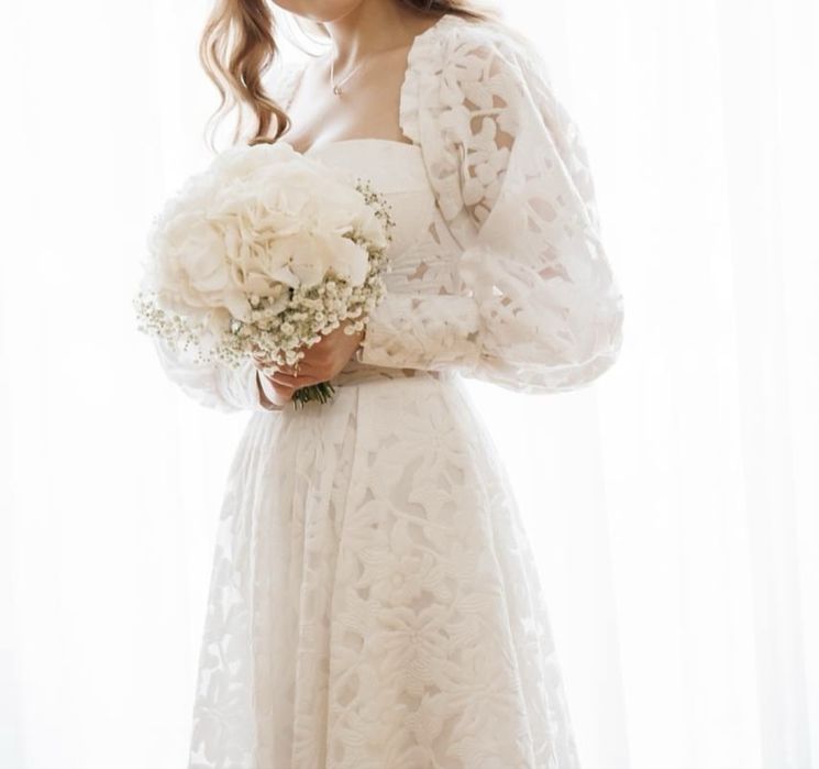 Весільна сукня 44р