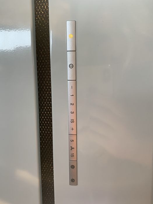 Витяжка Miele DA 2806