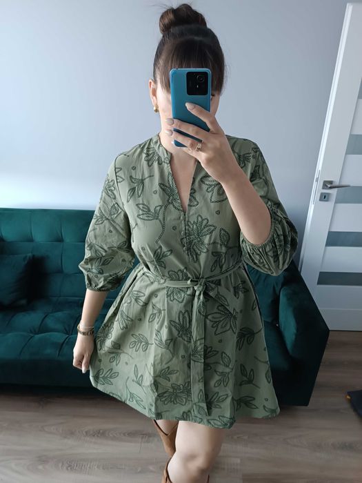 Sukienka ażurowa haft khaki zieleń