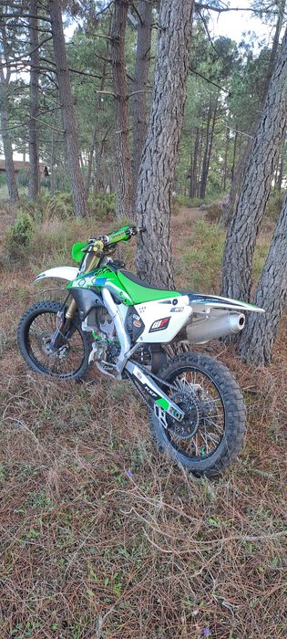 Vendo kawasakii kx250f ano 2010