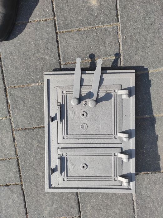Drzwiczki żeliwne piec wędzarnia