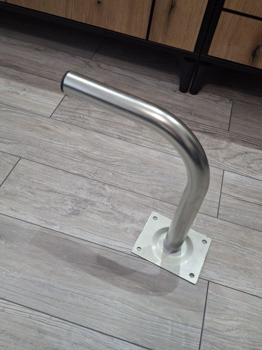 Uchwyt antenowy satelitarny 30 cm