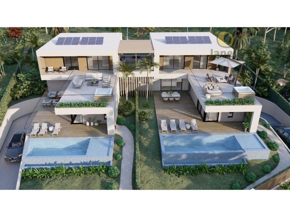 Terreno com viabilidade para 2 moradias individuais, com vista mar