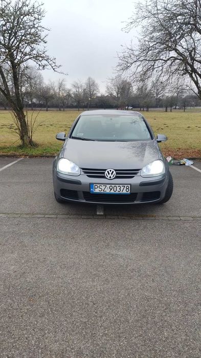 Volkswagen Golf V 1.4 benzyna