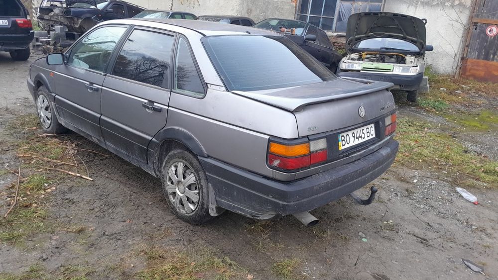 Продам фольсфаген пасат б3 2.0 газ бензин