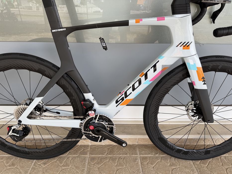 Bicicleta Scott Foil-TOPO DE GAMA- 2027