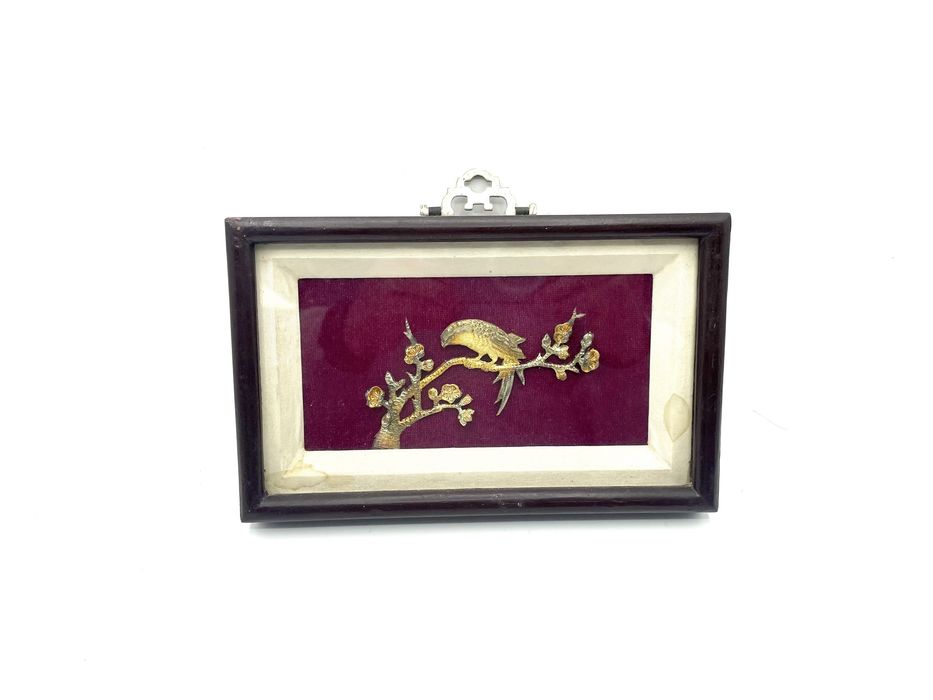 Quadro placa asiatica chinesa com escultura em prata ou metal