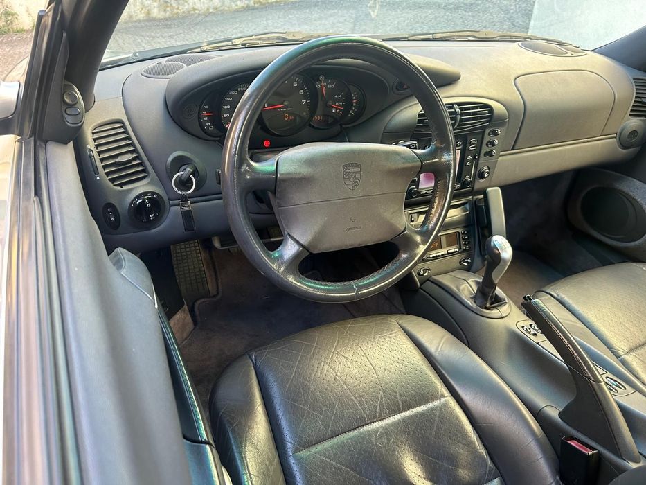 Porsche 911 (996) Carrera Coupé