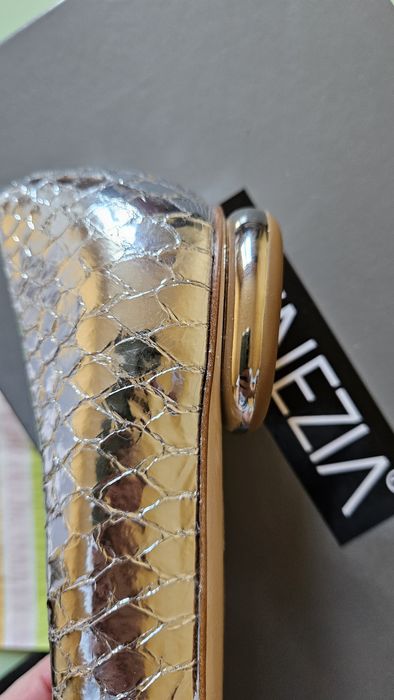 Venezia eksluzywne półbuty damskie lakier skóra rozmiar 37. Made in Italy.