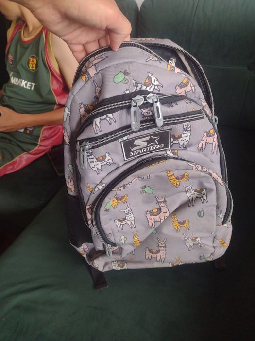 Plecak używany szary w lamy szkolny