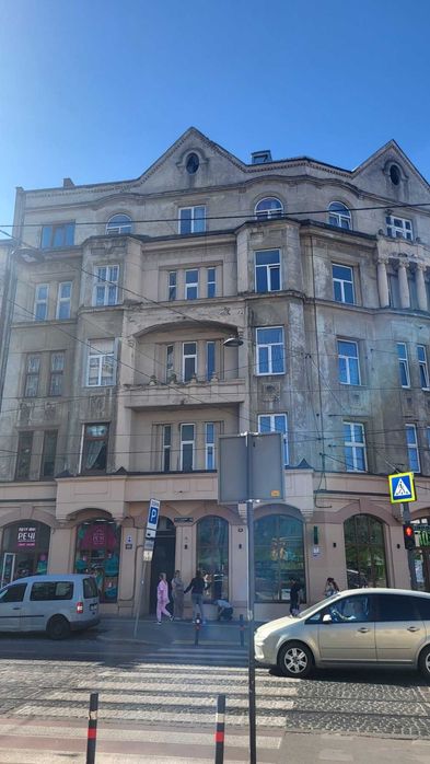 Продаж 2 к вул. Бандери ( Політехніка)