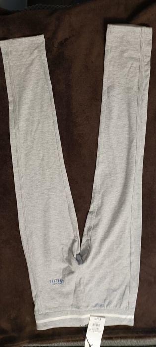 ЛосіниOVS і  спортивні штани LС Waikiki для дівчинки.