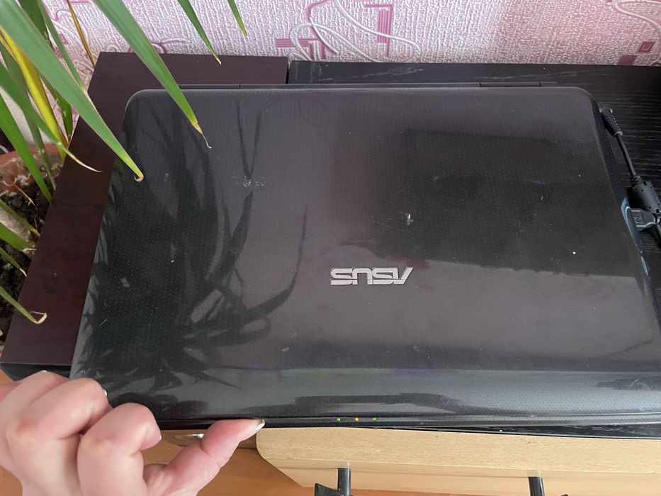 Продам ноутбук Asus