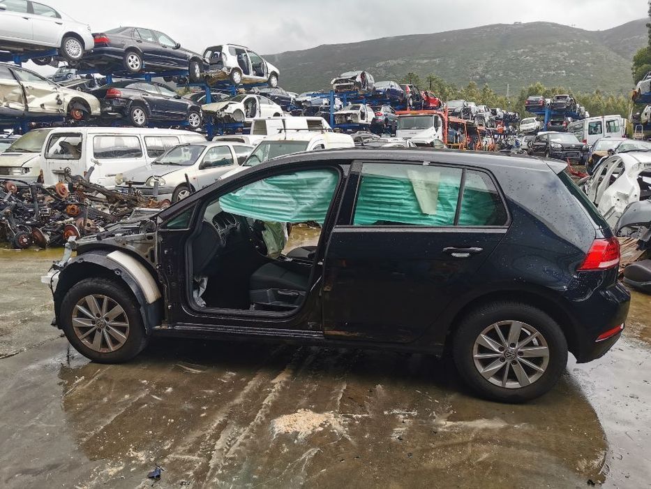 Peças Volkswagen Golf 7 1.6 TDI do ano 2017 (DDY)