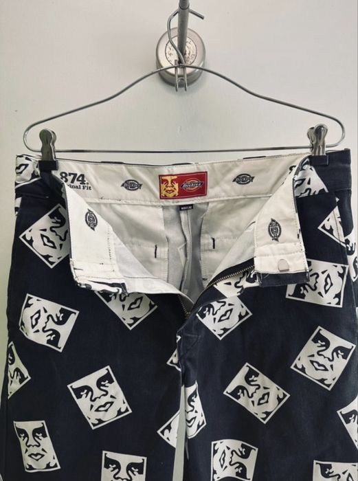 Calças Dickies & Obey collab