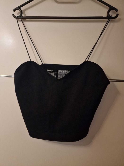 Top na ramiączkach Rita Ora