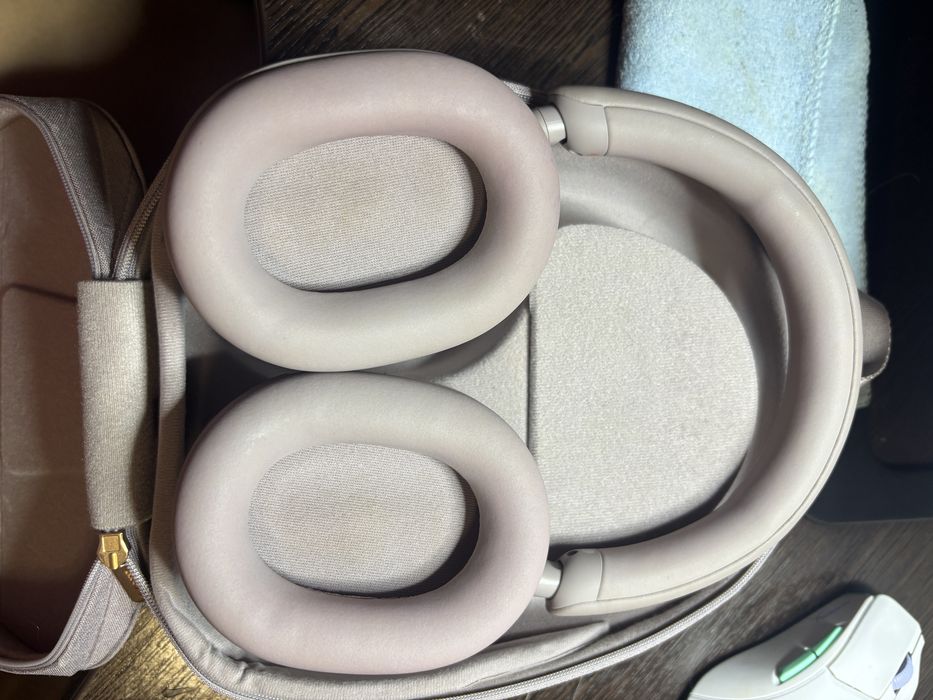Навушники Sony WH-1000XM5 Wireless Noise Cancelling Headphones Powder Pink