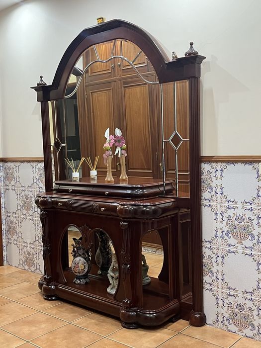 Móvel de Hall de Entrada em Madeira – Excelente Estado