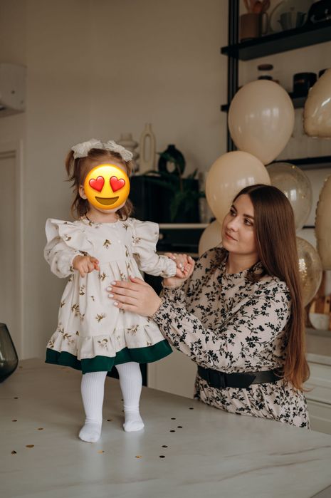 Дитяча святкова сукня для дівчинки