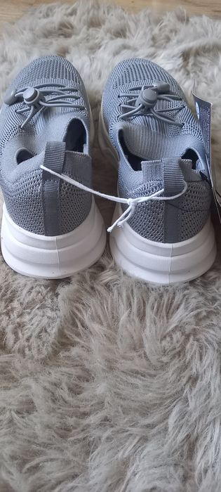 Buty sportowe damskie 39 Go Active