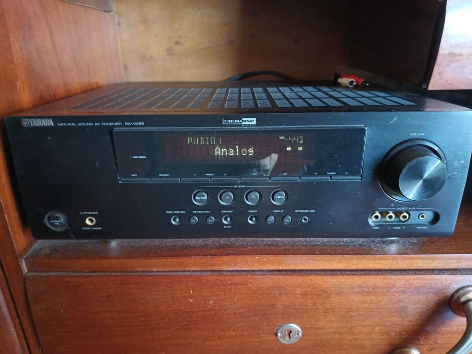 Yamaha RX -V465 amplificador AV