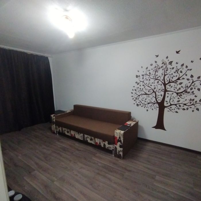 Здається квартира подобово, 1 поверх.