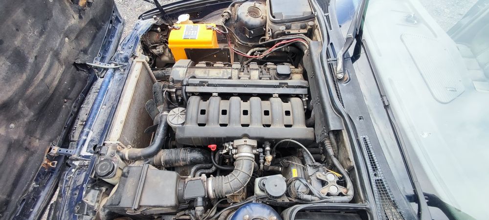 Продам БМВ е34 520i