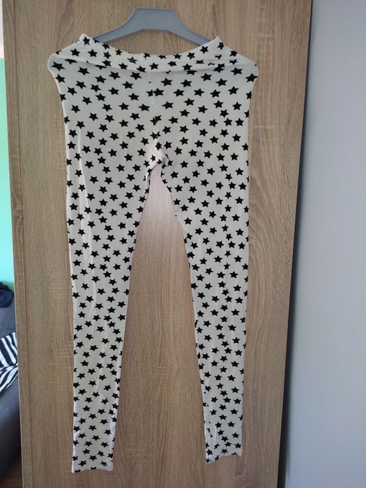 Getry legginsy białe w gwiazdki